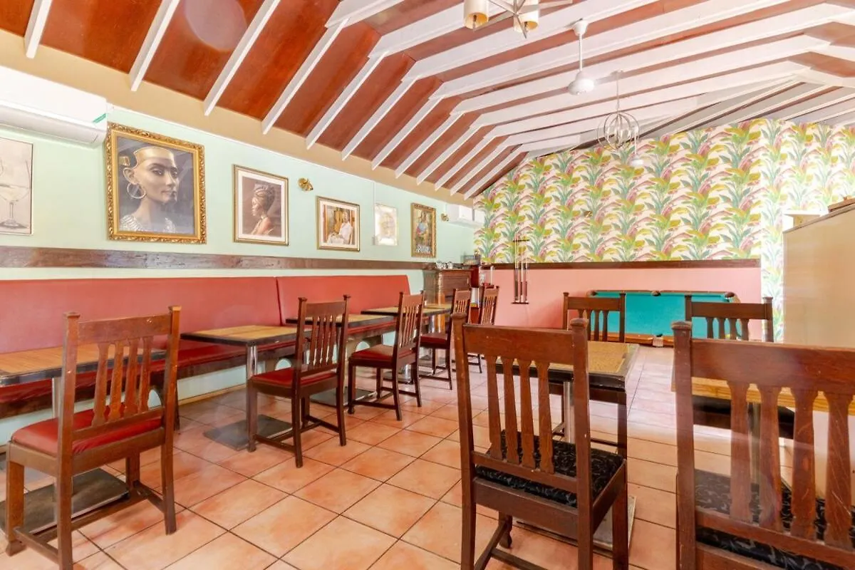 Compact Studio, Beach & Pool 204A Montego Bay Appartement